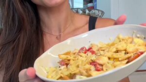 Molho de Iogurte para Salada Crocante